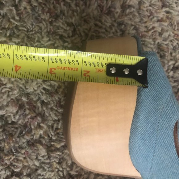 Fun Jean Material and Wood Sandal - Picture 6 of 7